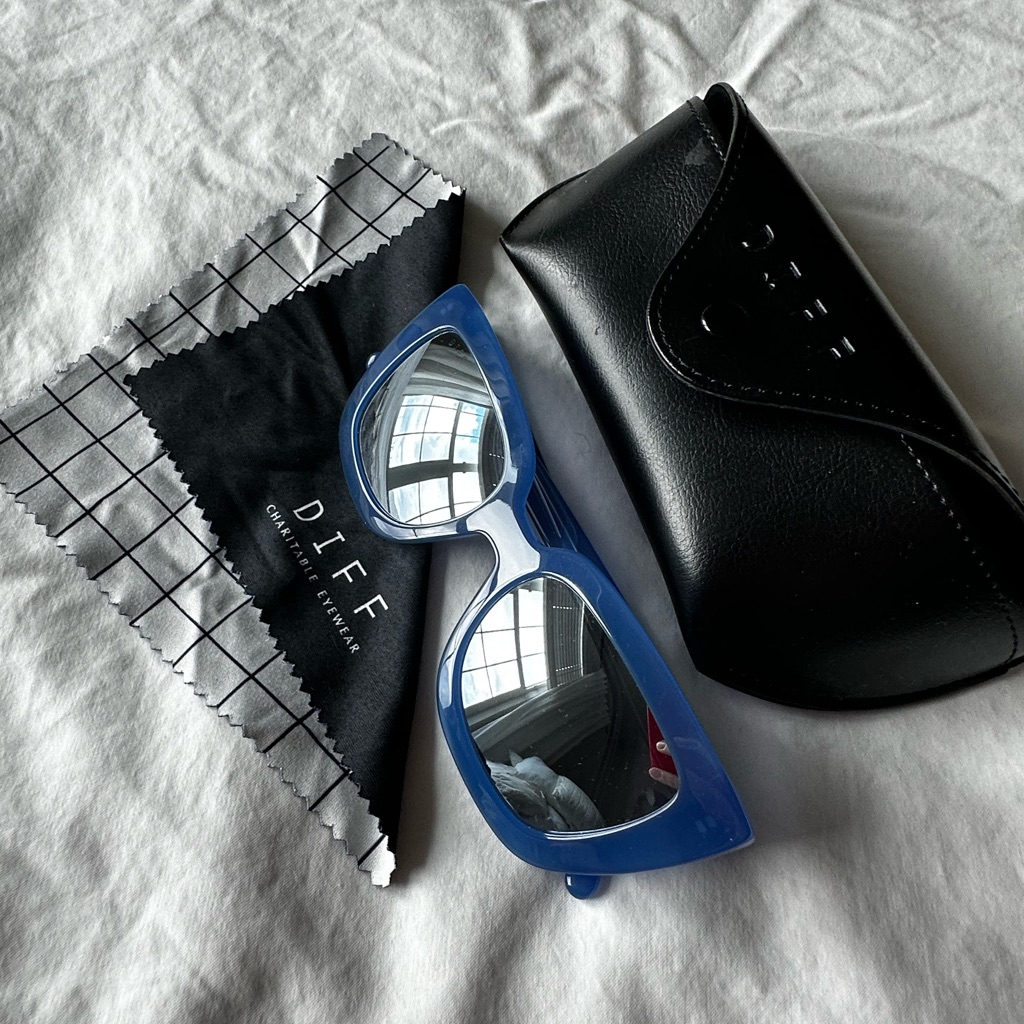 Diff Blue Sunglasses